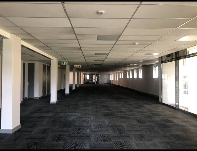 722M² OFFICE TO LET IN WAVERLEY